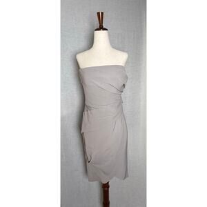 J Mendel Grey Silk Crepe Strapless Dress
Size 4
NWT